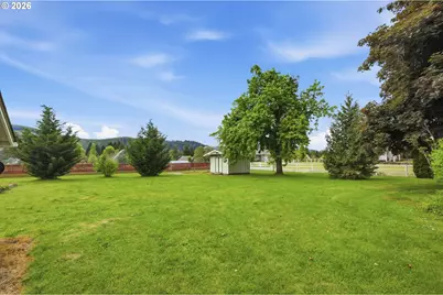 39200 Camp Creek Rd, Springfield, OR 97478 - Photo 38