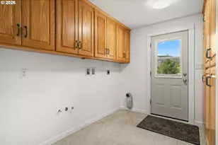 39200 Camp Creek Rd, Springfield, OR 97478 - Photo 40