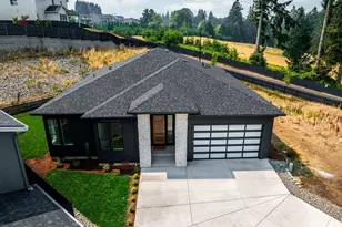 3515 N 12th Cir, Ridgefield, WA 98642 - Photo 2