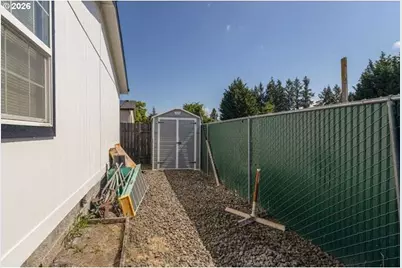 20944 NE Brentwood Ct, Donald, OR 97020 - Photo 22