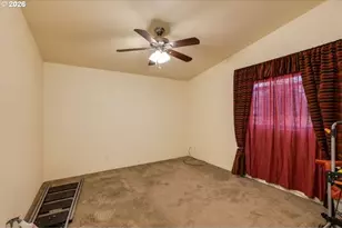 20944 NE Brentwood Ct, Donald, OR 97020 - Photo 18