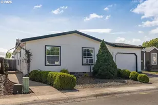20944 NE Brentwood Ct, Donald, OR 97020 - Photo 2
