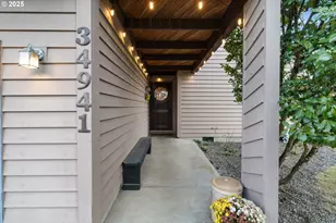 34941 Bachelor Flat Rd, Saint Helens, OR 97051 - Photo 10