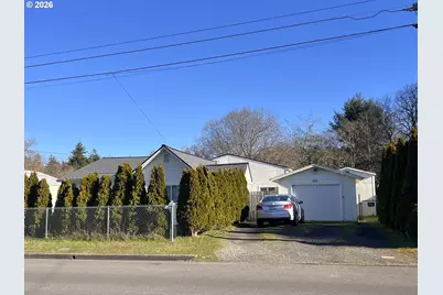 205 N Schoneman Ave, Coos Bay, OR 97420 - Photo 44