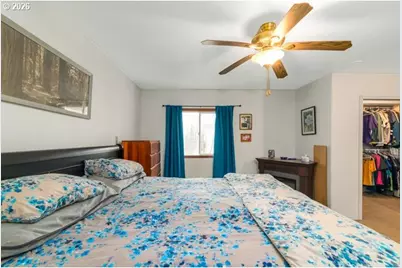 205 N Schoneman Ave, Coos Bay, OR 97420 - Photo 24