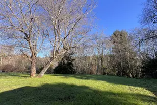 205 N Schoneman Ave, Coos Bay, OR 97420 - Photo 16