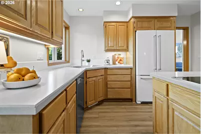 8144 SW Coral Bell Ct, Beaverton, OR 97008 - Photo 12
