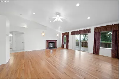 2820 36th Ave, Longview, WA 98632 - Photo 2