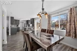 804 NE Providence Dr, Bend, OR 97701 - Photo 16