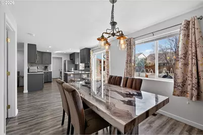 804 NE Providence Dr, Bend, OR 97701 - Photo 14