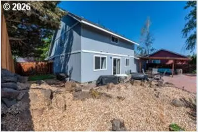 804 NE Providence Dr, Bend, OR 97701 - Photo 44