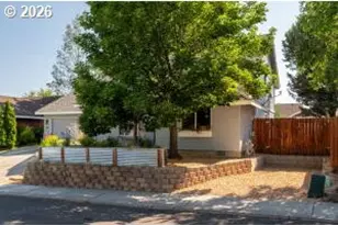 804 NE Providence Dr, Bend, OR 97701 - Photo 40