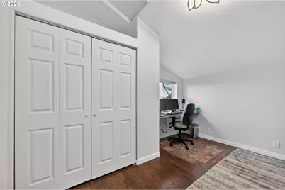 804 NE Providence Dr, Bend, OR 97701 - Photo 30