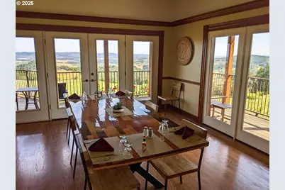 10660 SW Youngberg Hill Rd, McMinnville, OR 97128 - Photo 26