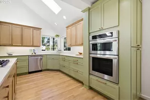 7636 SW Capitol Hill Rd, Portland, OR 97219 - Photo 16