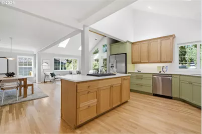 7636 SW Capitol Hill Rd, Portland, OR 97219 - Photo 18
