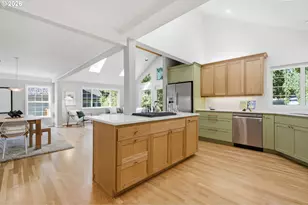7636 SW Capitol Hill Rd, Portland, OR 97219 - Photo 18