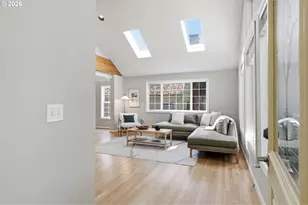 7636 SW Capitol Hill Rd, Portland, OR 97219 - Photo 6