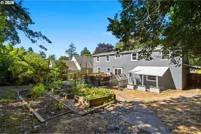 7636 SW Capitol Hill Rd, Portland, OR 97219 - Photo 42