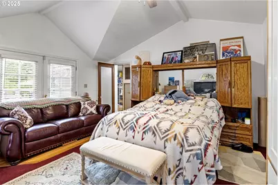 684 Bear Creek Rd, Cottage Grove, OR 97424 - Photo 24