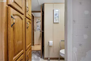 684 Bear Creek Rd, Cottage Grove, OR 97424 - Photo 34