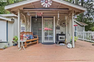 684 Bear Creek Rd, Cottage Grove, OR 97424 - Photo 12