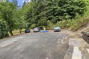 684 Bear Creek Rd, Cottage Grove, OR 97424 - Photo 4