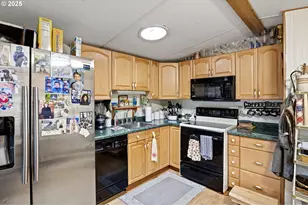 684 Bear Creek Rd, Cottage Grove, OR 97424 - Photo 18