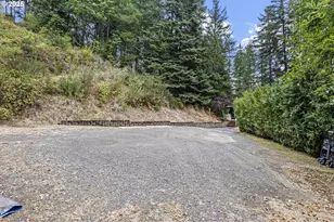 684 Bear Creek Rd, Cottage Grove, OR 97424 - Photo 44