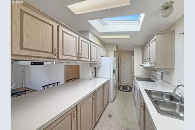 97940 W Benham Ln #21, Brookings, OR 97415 - Photo 16