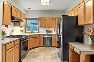 32898 SW Keys Landing Way, Scappoose, OR 97056 - Photo 10