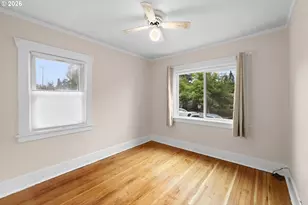 2132 SE Reedway St, Portland, OR 97202 - Photo 10