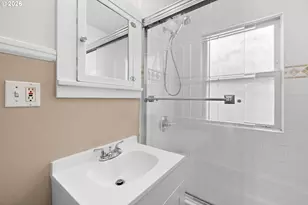2132 SE Reedway St, Portland, OR 97202 - Photo 14