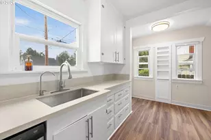 2132 SE Reedway St, Portland, OR 97202 - Photo 20