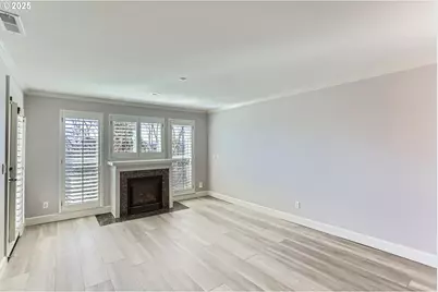 520 SE Columbia River Dr #211, Vancouver, WA 98661 - Photo 12