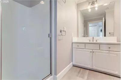 520 SE Columbia River Dr #211, Vancouver, WA 98661 - Photo 20