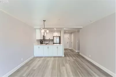 520 SE Columbia River Dr #211, Vancouver, WA 98661 - Photo 14