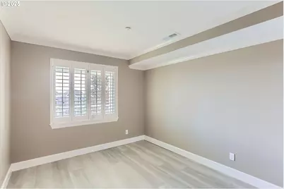 520 SE Columbia River Dr #211, Vancouver, WA 98661 - Photo 18