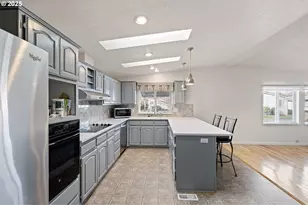 3355 N Delta Hwy, Eugene, OR 97408 - Photo 12