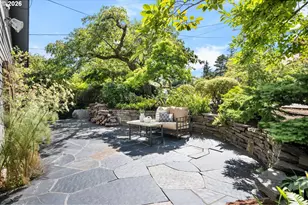 4260 SW Council Crest Dr, Portland, OR 97239 - Photo 2