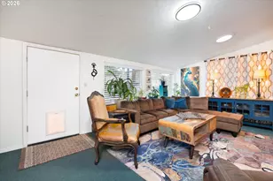 4055 Royal Ave, Eugene, OR 97402 - Photo 12