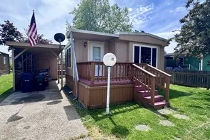 555 N Danebo Ave, Eugene, OR 97402 - Photo 2