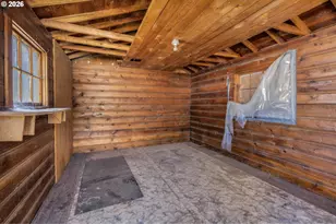 2402 NE 3rd St, Prineville, OR 97754 - Photo 26