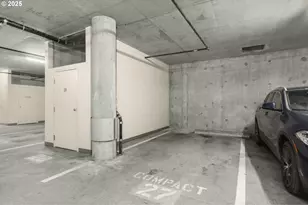 1620 NE Broadway St, Portland, OR 97232 - Photo 30