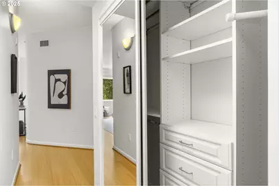 1620 NE Broadway St #232, Portland, OR 97232 - Photo 18