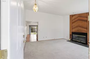 21171 SW Dana Ct, Beaverton, OR 97003 - Photo 10