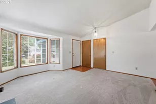 21171 SW Dana Ct, Beaverton, OR 97003 - Photo 12