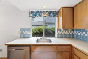 21171 SW Dana Ct, Beaverton, OR 97003 - Photo 18