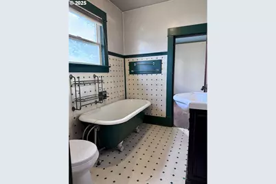 2335 Grace St, Baker City, OR 97814 - Photo 6