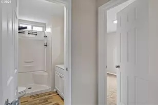 71 SE Ronald St, Winston, OR 97496 - Photo 20